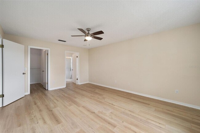 Building Photo - 1613 Cherry Hill Rd