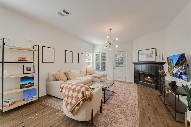 Building Photo - 9302 Brents Elm Dr