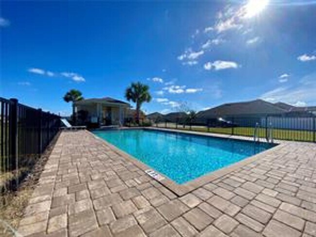 Building Photo - 3 Bedroom/2 Bathroom SFH in Summers Corner AVAILABLE APRIL 6th!