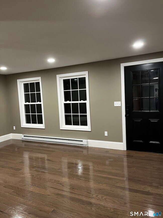 Building Photo - 244 Bigelow Hollow Rd