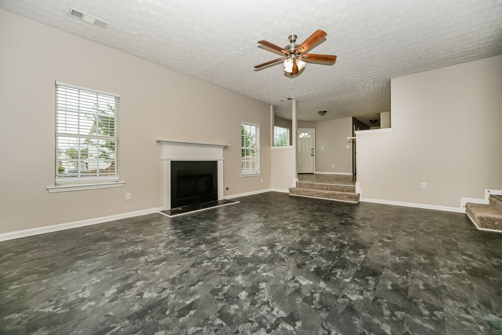 Building Photo - 20 Hazelhurst Dr