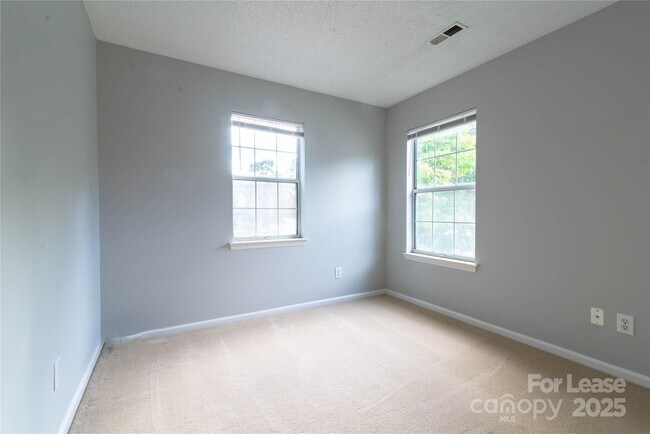 Building Photo - 6138 Garamond Ct