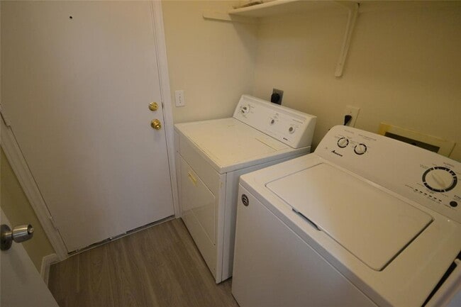 Building Photo - 21320 Byerly Turk Dr