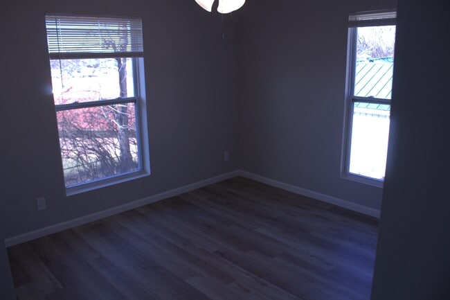 Building Photo - 13070 New Halls Ferry Road