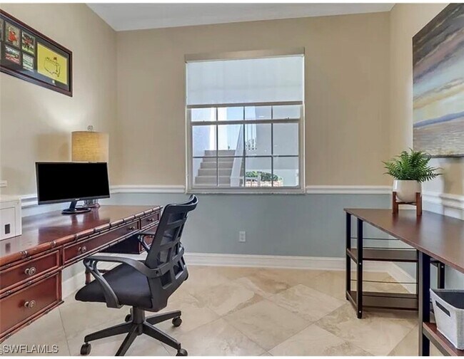 Building Photo - 4650 Yacht Harbor Dr