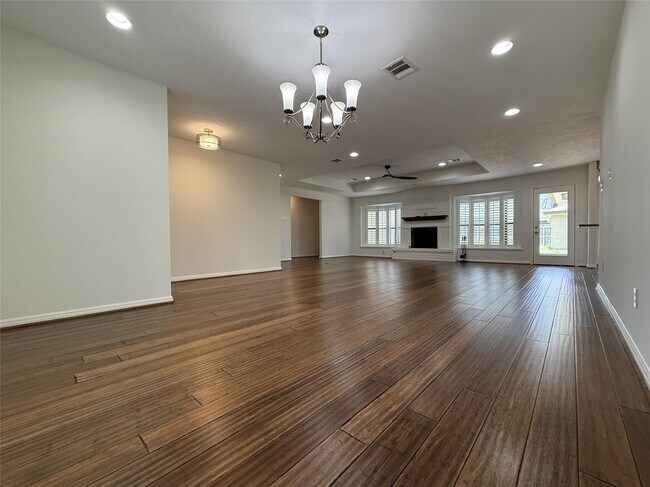 Building Photo - 5007 Shady Nook Ct