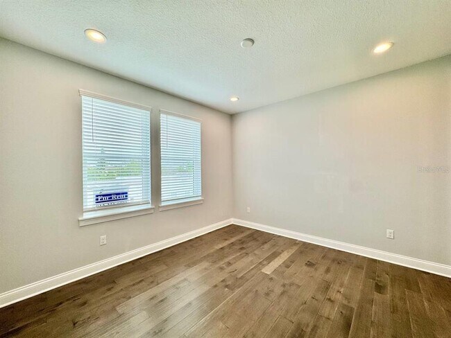 Building Photo - 4215 W North A St