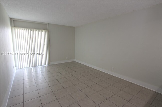 Building Photo - 4550 NW 9th St