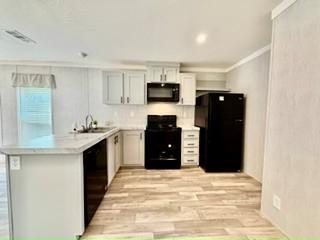 Building Photo - 130 S Suncoast Blvd