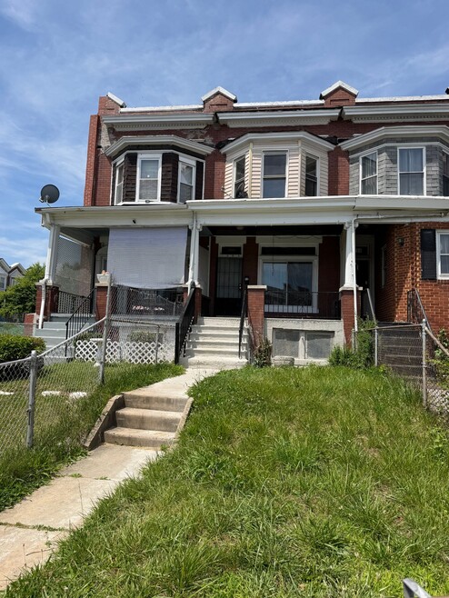 Building Photo - 1206 Bloomingdale Rd
