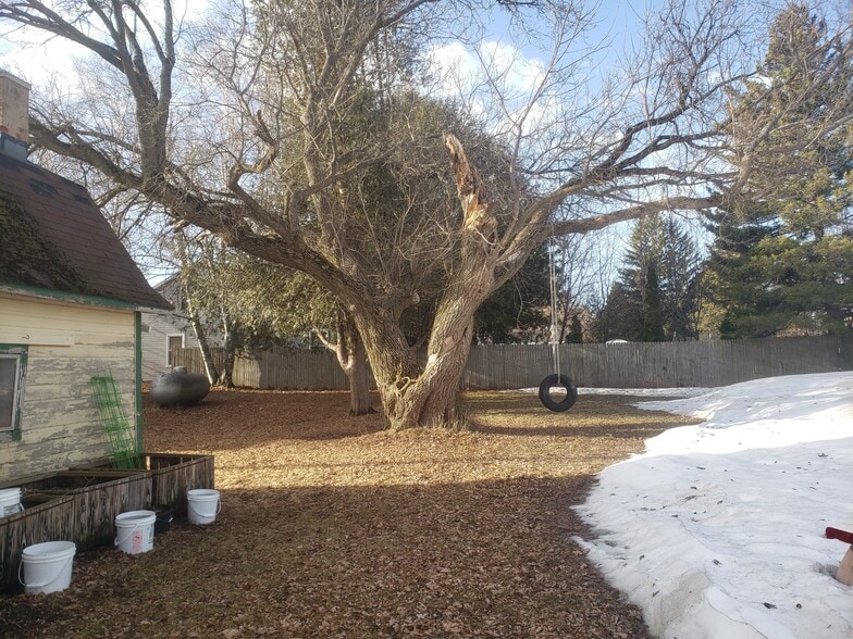 Building Photo - 4631 Highway 57