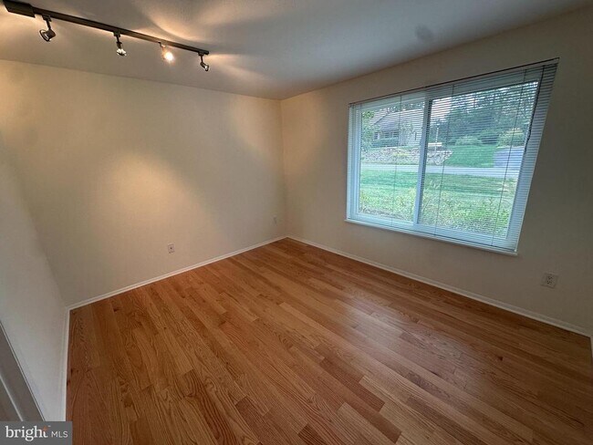 Building Photo - 11613 Piney Lodge Rd