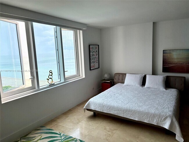 Building Photo - 2301 Collins Ave