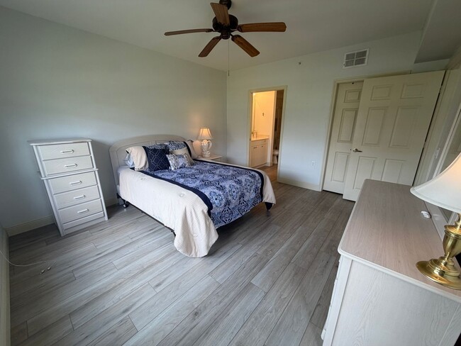 Building Photo - 3009 Driftwood Way
