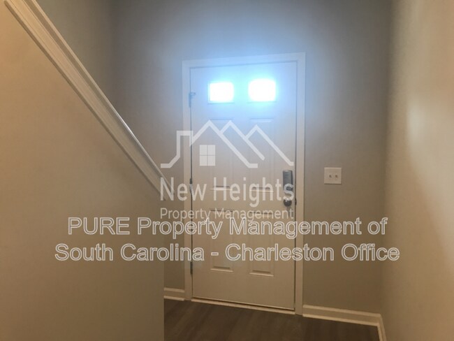 Building Photo - 160 Buchanan Cir