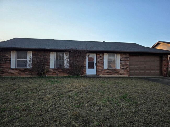 Building Photo - 47 Echo Ln