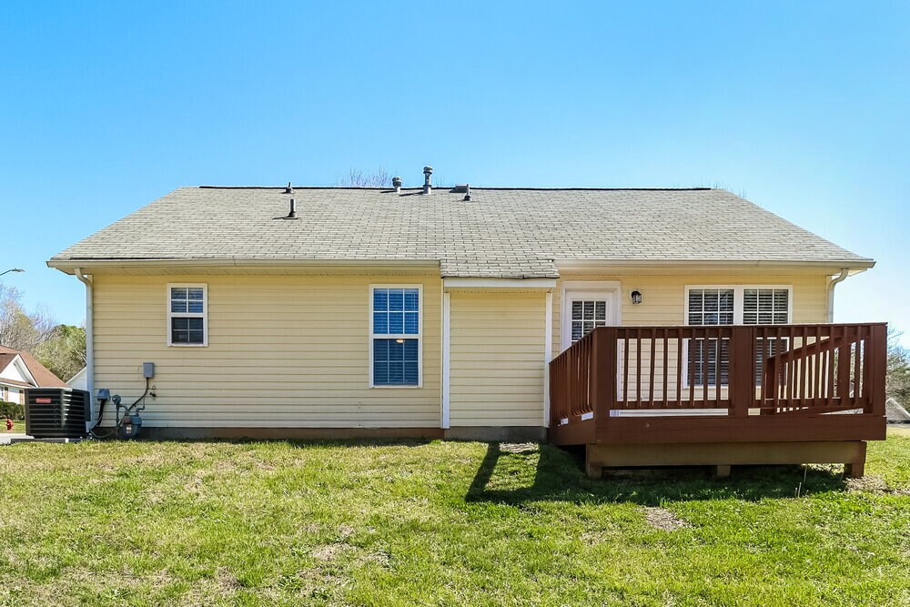 Building Photo - 3205 Forest Creek Ct