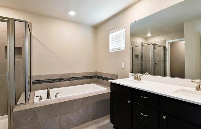 Building Photo - 4511 Sand Dollar Dr