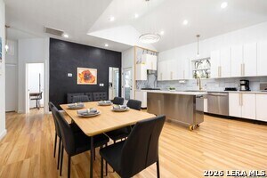 Building Photo - 9263 Cinchona Trail