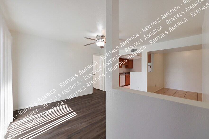 Building Photo - 16602 N 25th St