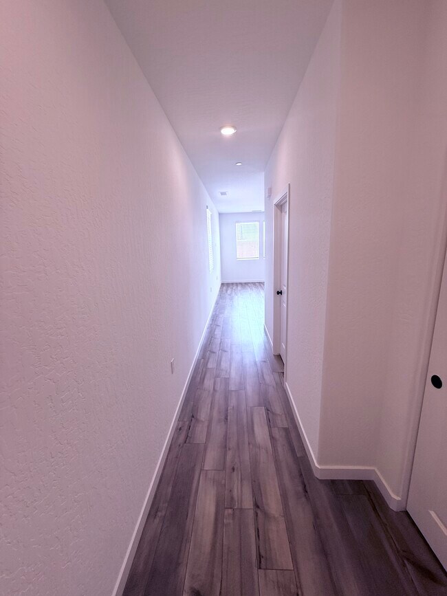 Building Photo - 6461 W Austin Wy