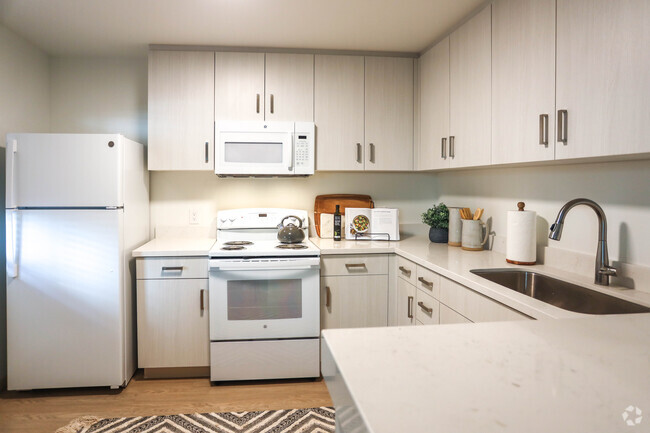 2BR, 2BA-908 SF - One Mosaic Apartments