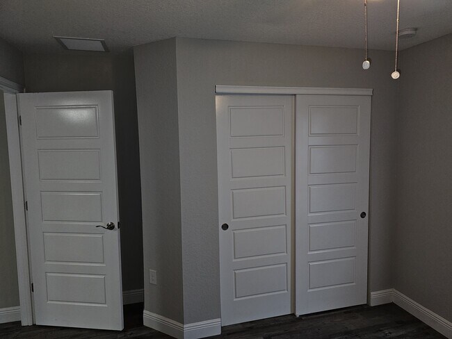 Building Photo - 28 Spruce Terrace