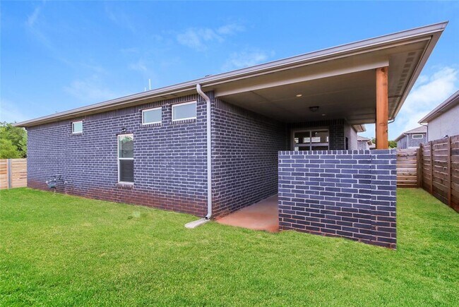 Building Photo - 11346 Paradise Out Ln