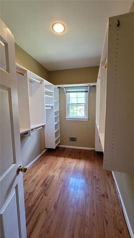 Building Photo - 5005 Johns Creek Ct