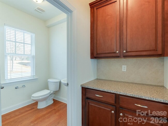 Building Photo - 12926 Union Square Dr