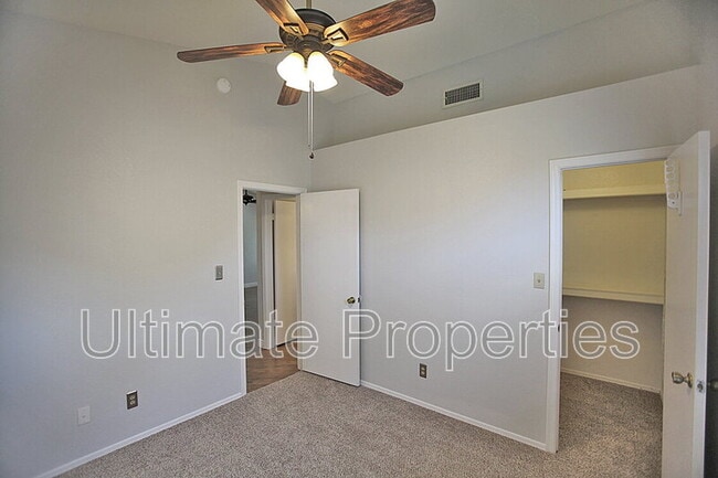 Building Photo - 8140 N 107th Ave