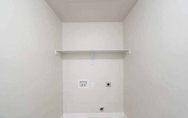 Building Photo - 937 N 215 W