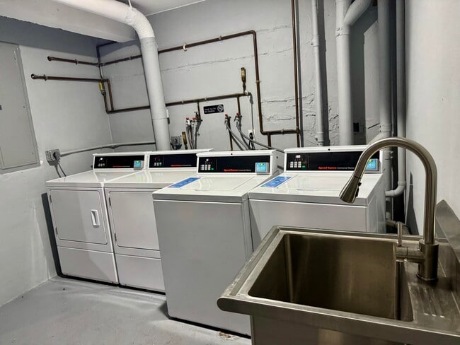 Building Photo - 5500 NW 2nd Ave