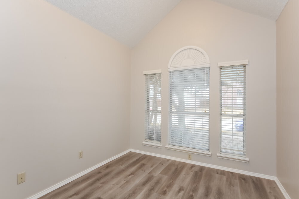 Building Photo - 6609 Wildhaven Dr