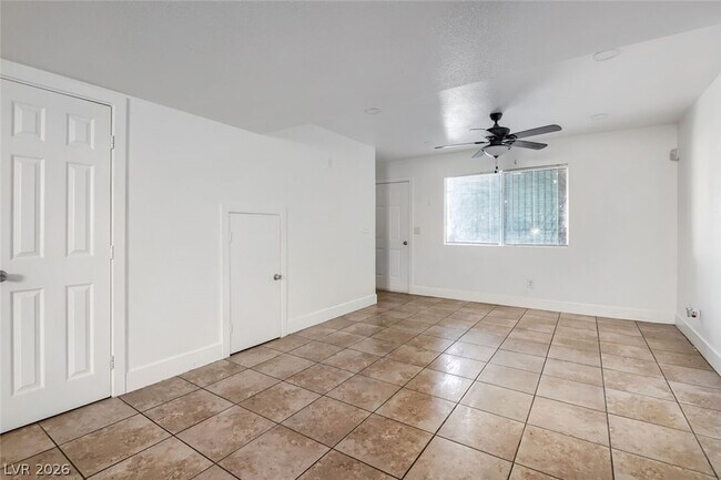 Building Photo - 3501 Rio Robles Dr