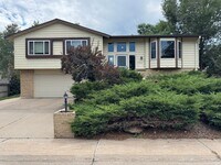 Building Photo - Colorado Lakewood Gem