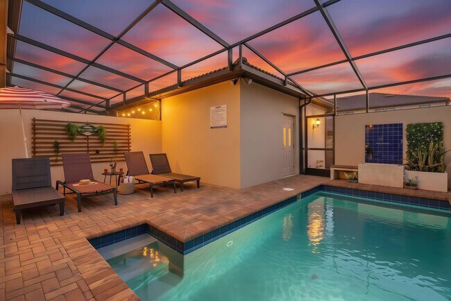 Building Photo - 1978 Majorca Dr