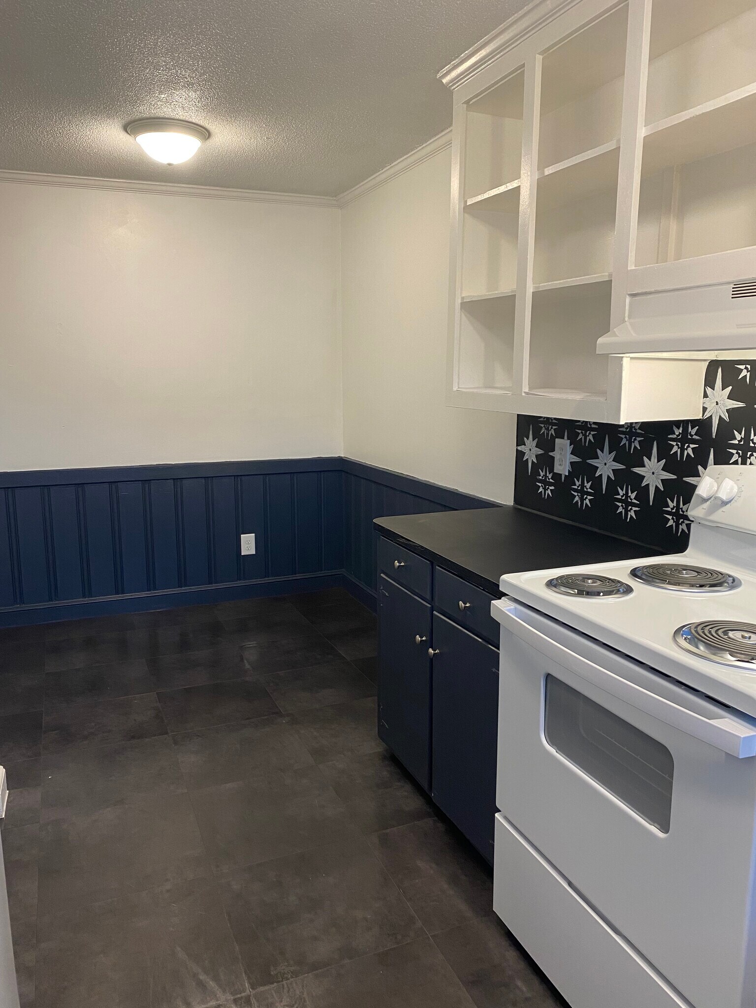 Building Photo - 507 S 7th St