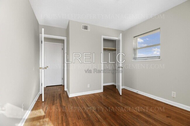 Building Photo - 3208 Orchard Manor Cir