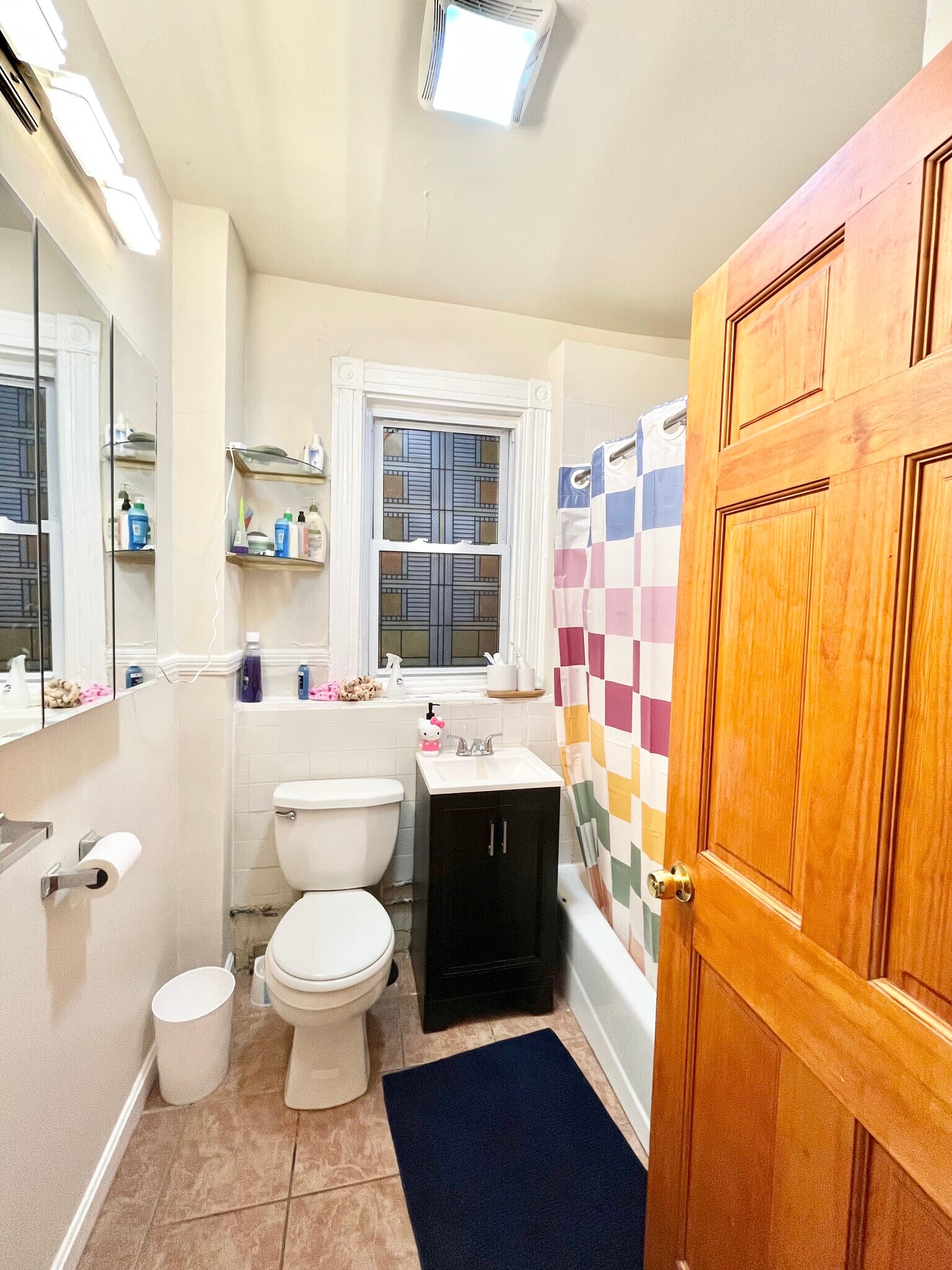 Building Photo - 5 Sachem St