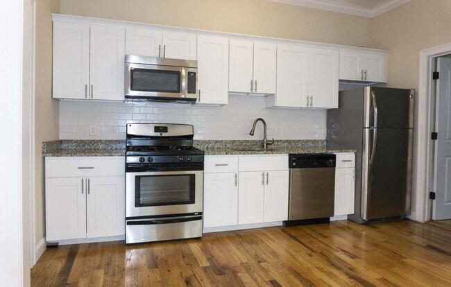 Building Photo - 60 Townsend St