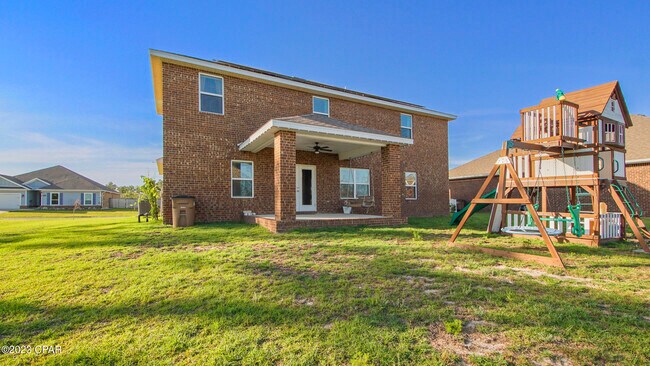 Building Photo - 310 Confidence Wy