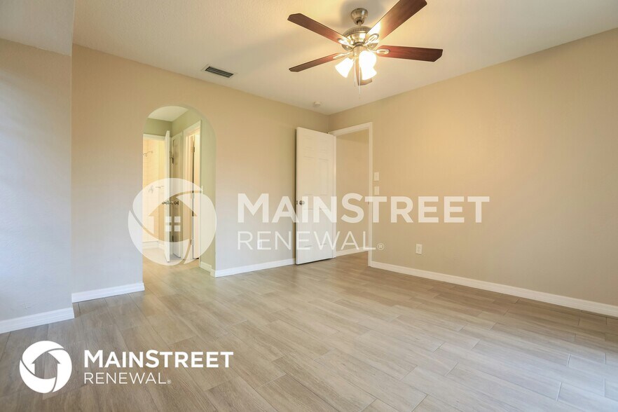 Building Photo - 3844 Froude St