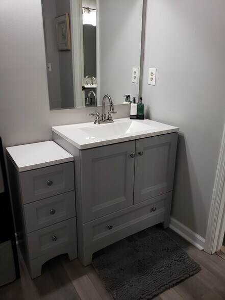 2nd Sink in Master Bath - 4360 Elegance Dr
