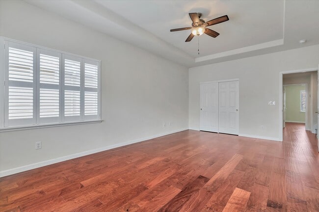 Building Photo - 5175 Trinity Park Dr