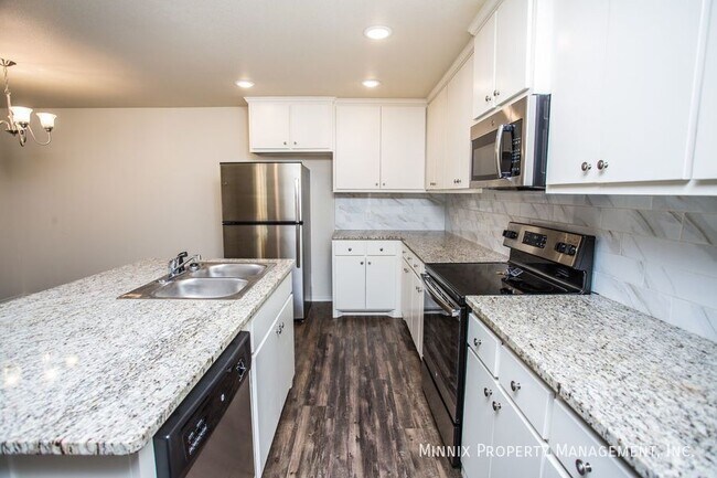 Building Photo - 5714 120th St