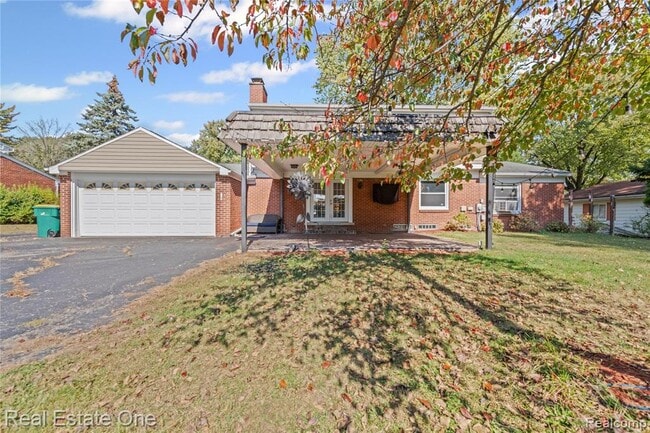 Building Photo - 26641 Greythorne Trail