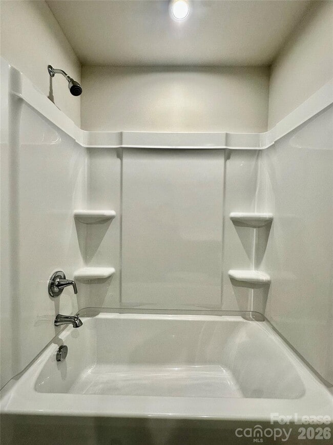 Building Photo - 8038 Sinnet Pl