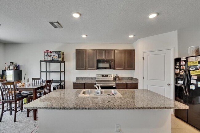 Building Photo - 14153 Arbor Pines Dr