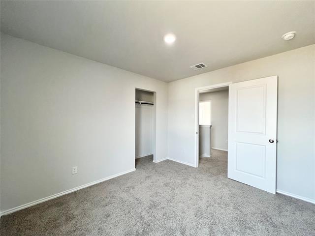 Building Photo - 829 Bluffview Dr